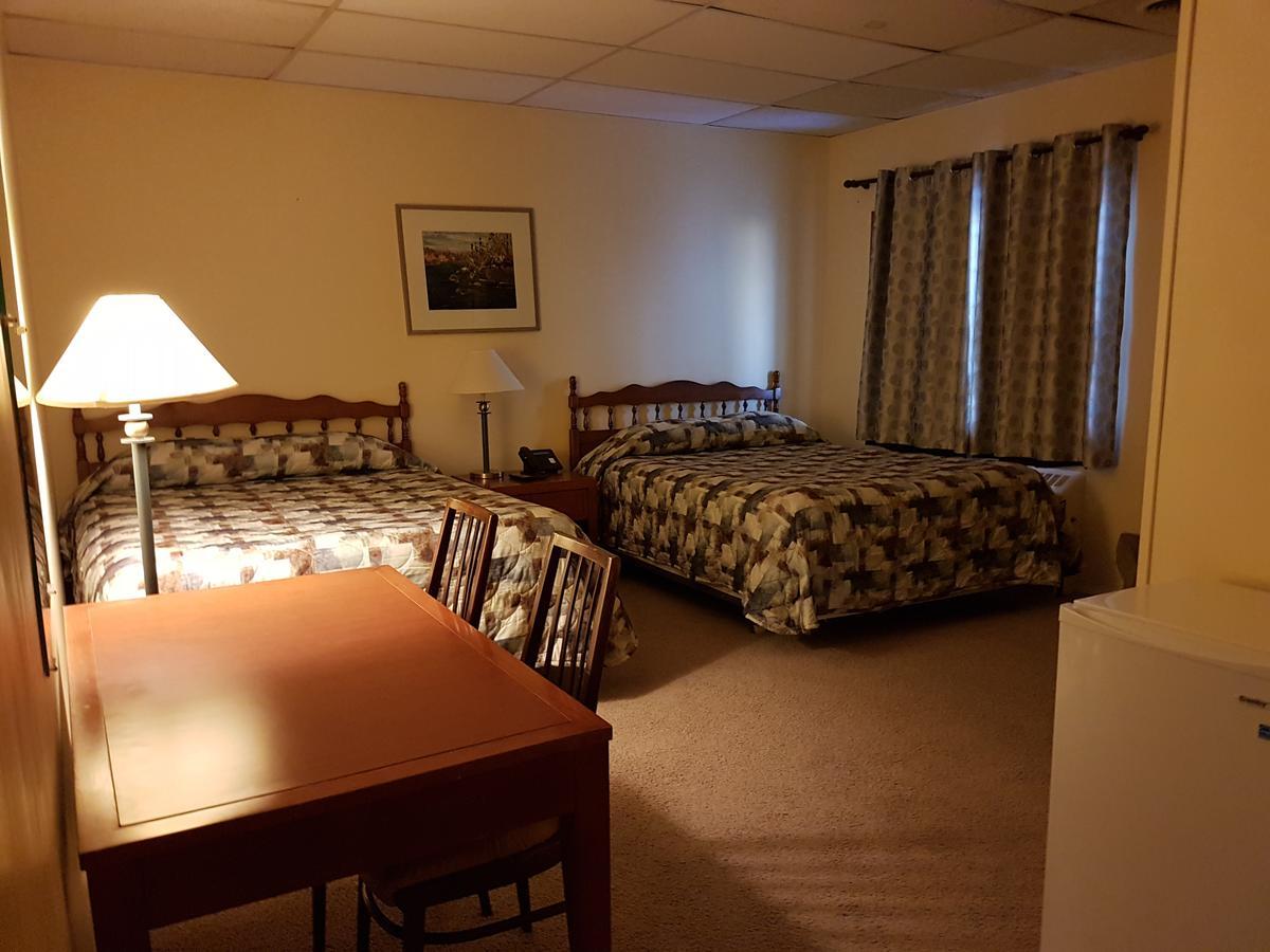 נורת' בטלפורד Beaver Hotel מראה חיצוני תמונה