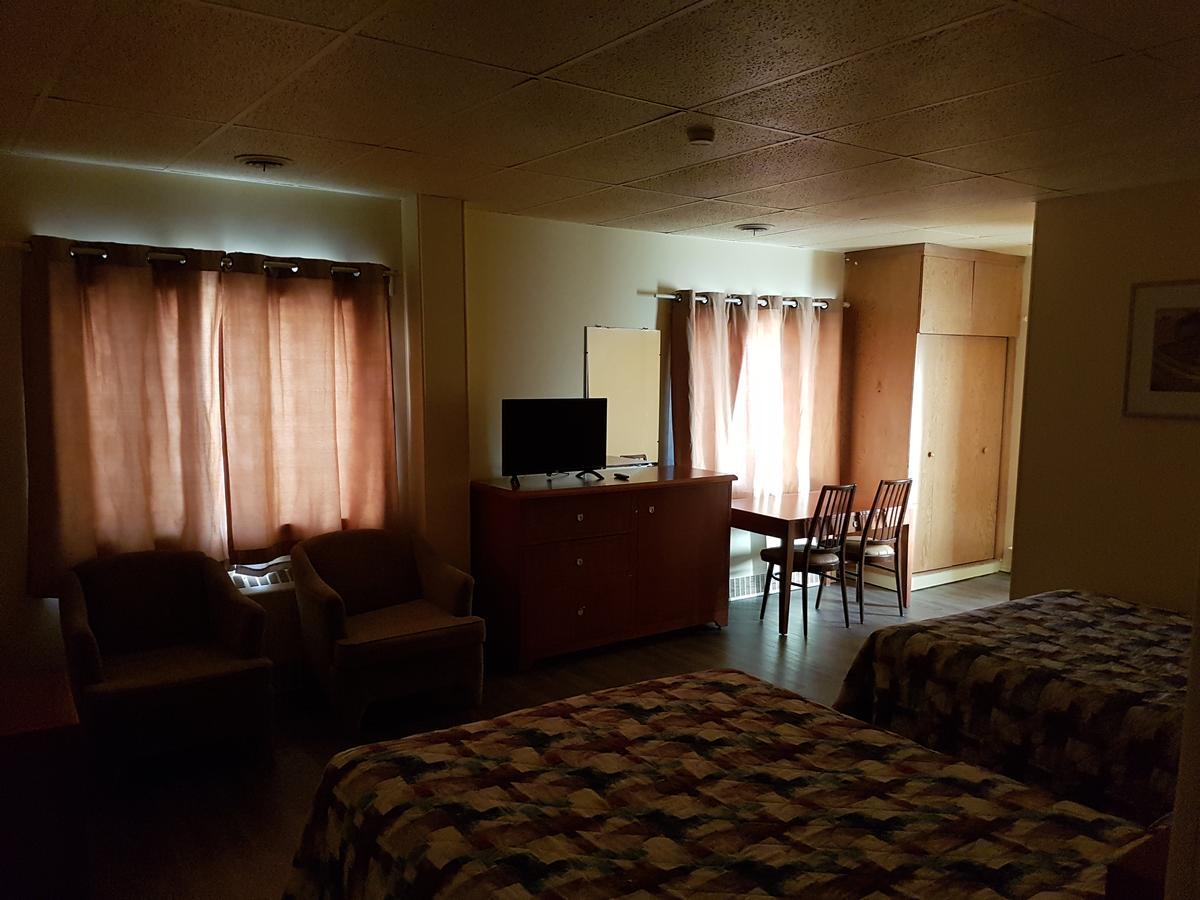 נורת' בטלפורד Beaver Hotel מראה חיצוני תמונה