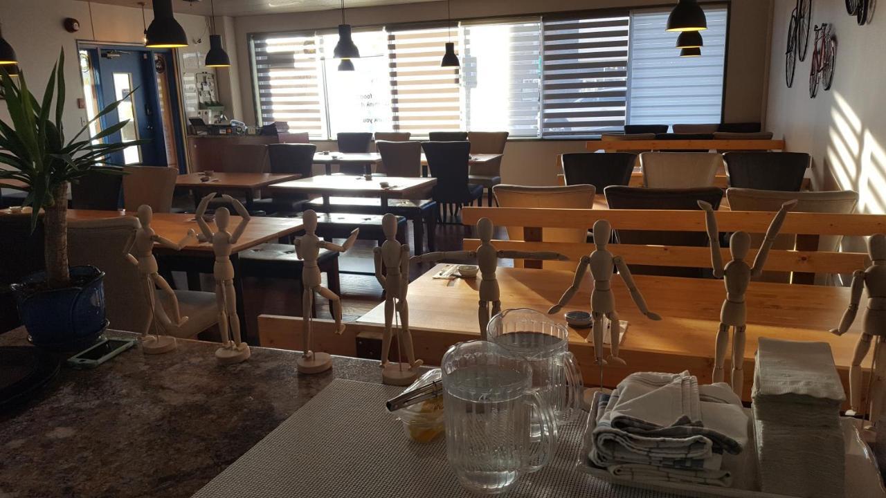 נורת' בטלפורד Beaver Hotel מראה חיצוני תמונה